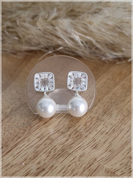 Perlohrstecker